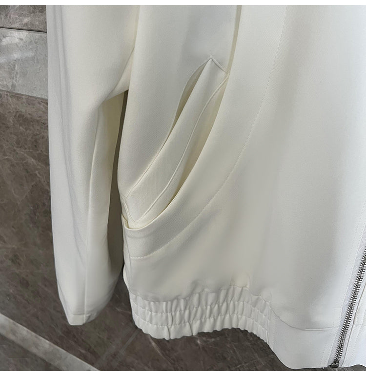 Simple White Men's Coat with Clean Style
