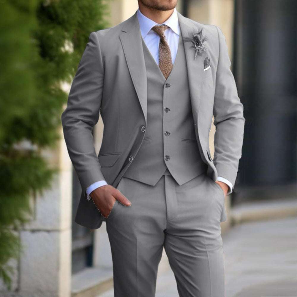 Stylish Men's Relaxed Formal Attire