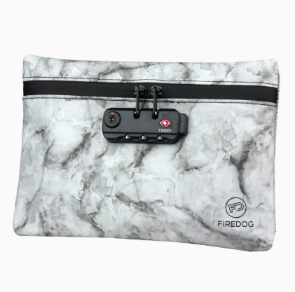 Odor-absorbing charcoal pouch Black