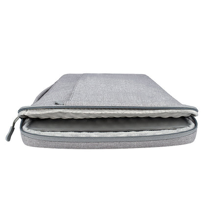 Portable computer carrying case