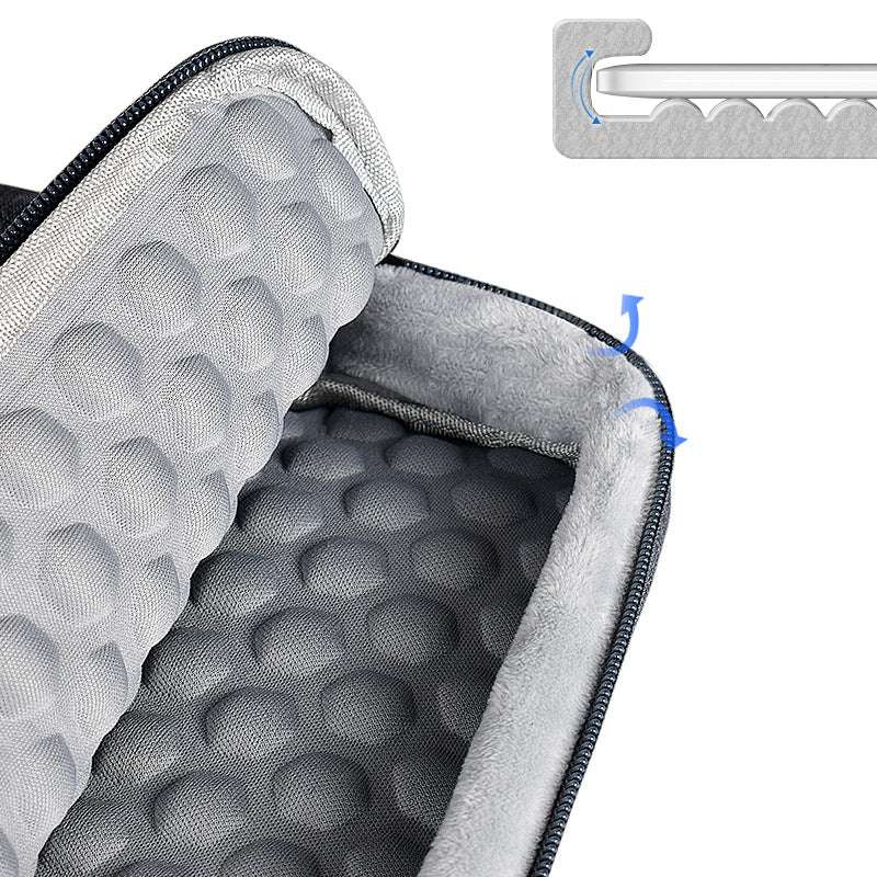 Portable computer carrying case