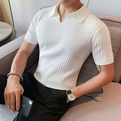 A versatile and popular five-sleeved knitted POLO shirt White
